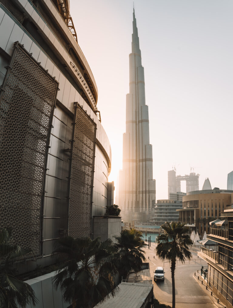 Odwiedź Dubaj – bezpieczne i tętniące życiem miasto